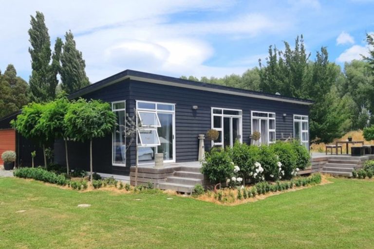 Photo of property in 718c Te Whiti Road, Te Whiti, Masterton, 5884