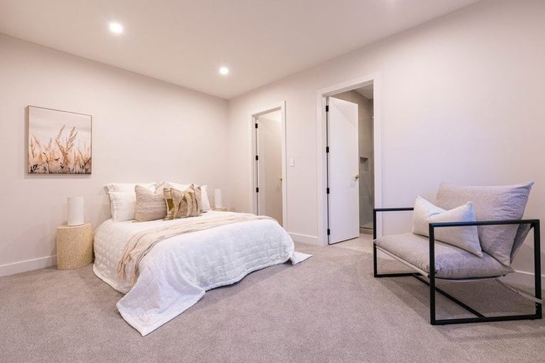 Photo of property in 4 The Landing, Riverhead, 0820