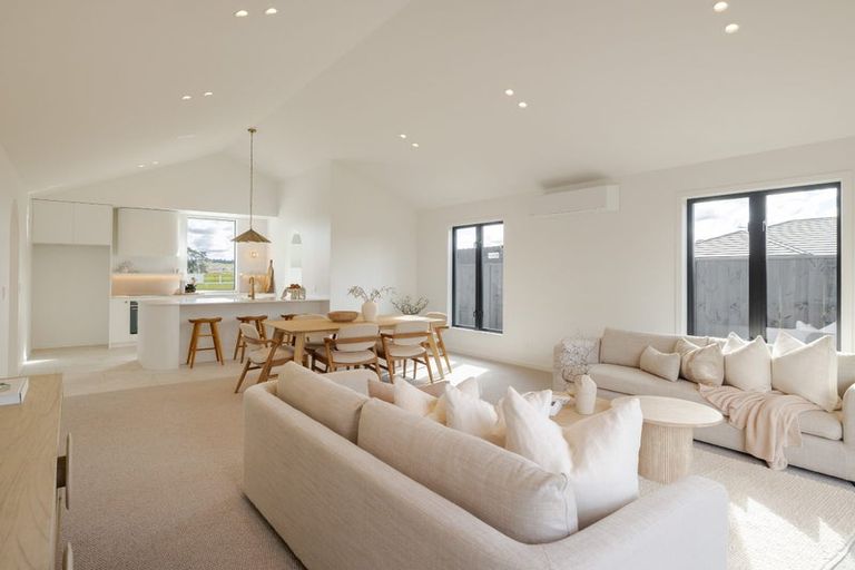 Photo of property in 6 Parkside Avenue, Maewa, Feilding, 4702
