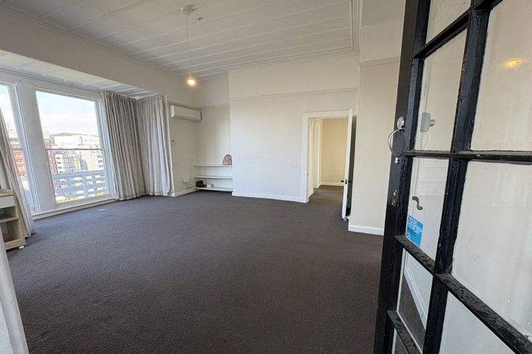 Photo of property in 16a Clifton Terrace, Kelburn, Wellington, 6012