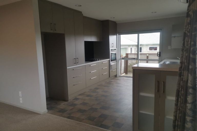Photo of property in 8unit Village Place, Tuakau, 2121