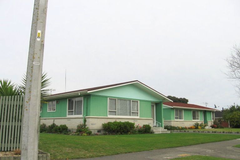 Photo of property in 2-4 Heaphy Street, Taradale, Napier, 4112