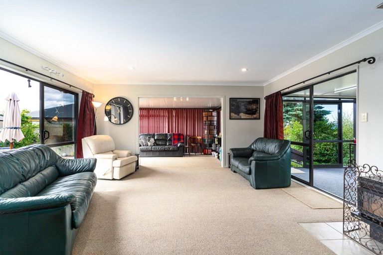 Photo of property in 111 Fraser Drive, Feilding, 4702