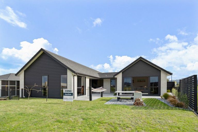Photo of property in 3 Awatea Drive, Whitianga, 3510