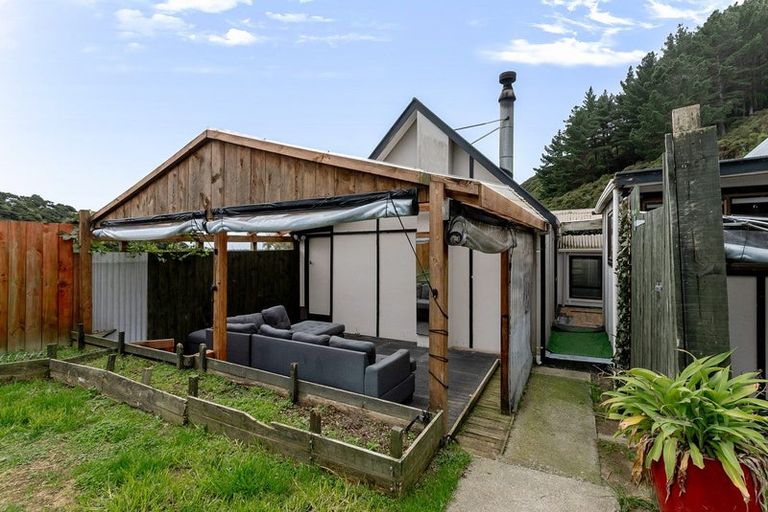Photo of property in 10 Mamaku Street, Paraparaumu, 5032