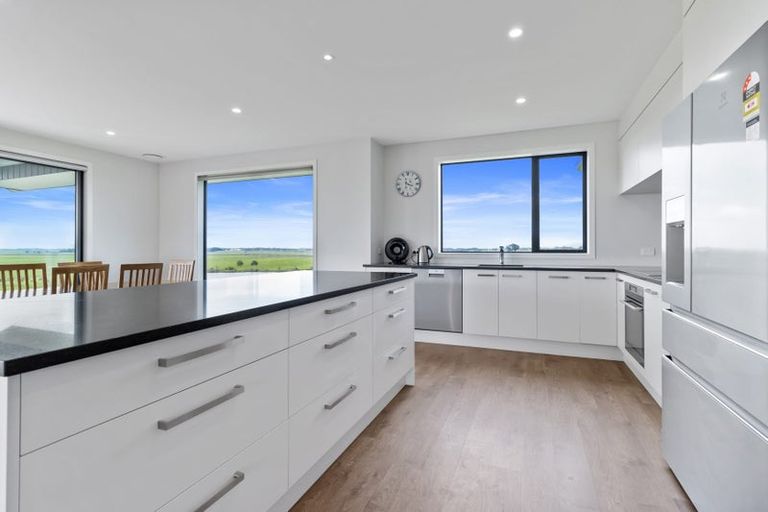 Photo of property in 1/757 Tuhikaramea Road, Ngahinapouri, Hamilton, 3290