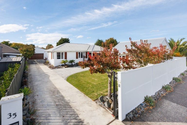 Photo of property in 35 Collingwood Street, Hokowhitu, Palmerston North, 4410