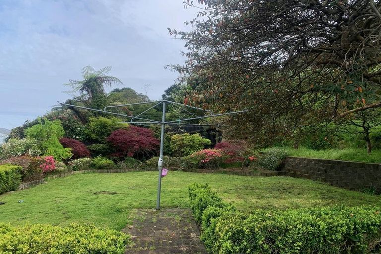 Photo of property in 17 Clearmont Crescent, Blagdon, New Plymouth, 4310