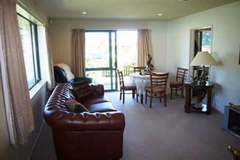 Photo of property in 12/295 Pages Road, Wainoni, Christchurch, 8061