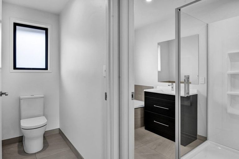 Photo of property in 130b Manawapou Road, Hawera, 4610