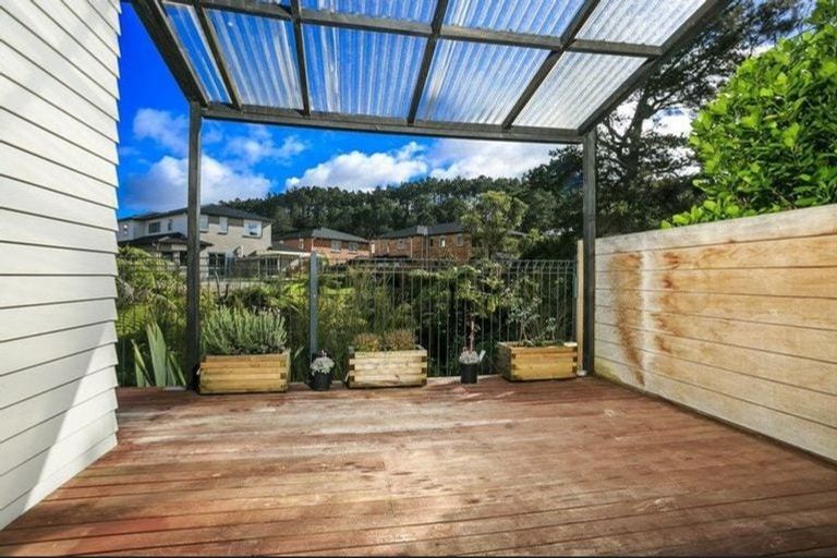 Photo of property in 52 Makamaka Lane, Albany Heights, Auckland, 0632