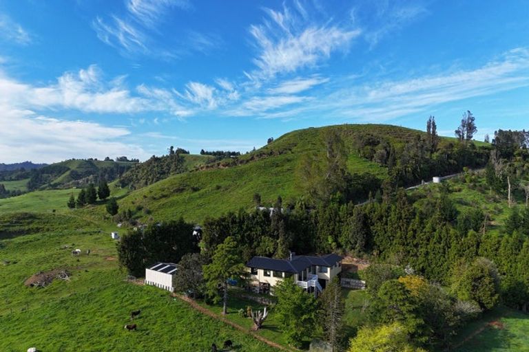 Photo of property in 685 Mataro Road, Onaero, Urenui, 4375