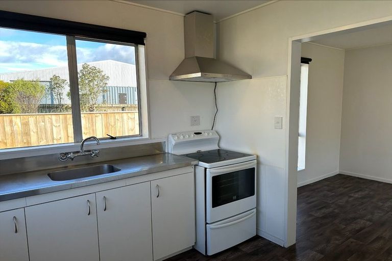 Photo of property in 6 Cook Street, Levin, 5510