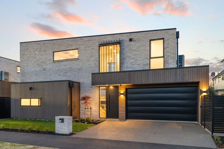 Photo of property in 35 Clare Road, Galloway, Alexandra, 9393