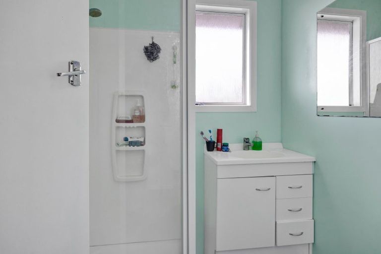 Photo of property in 4 Regan Street, Stratford, 4332