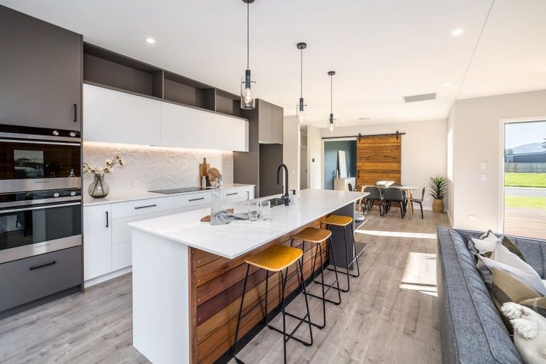 Photo of property in 4 Peony Drive, Greytown, 5712