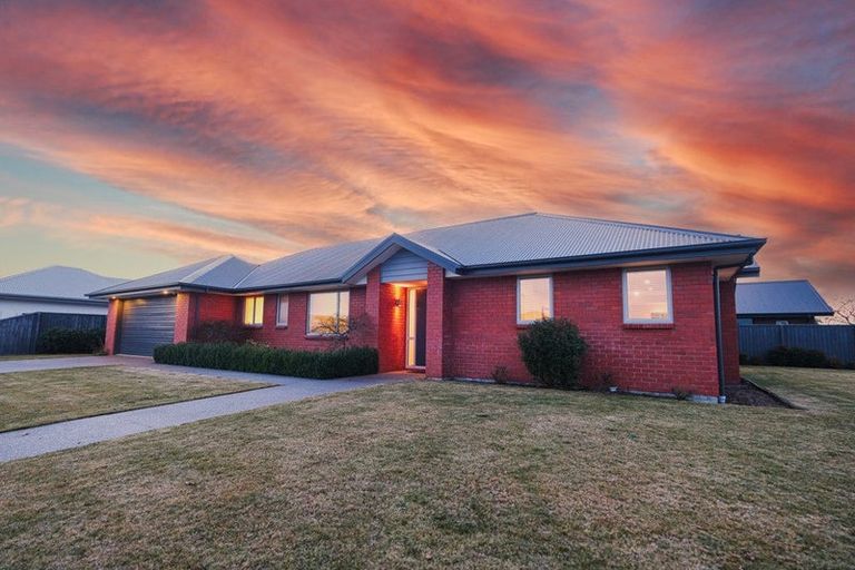 Photo of property in 45 Sovereign Boulevard, Kaiapoi, 7630