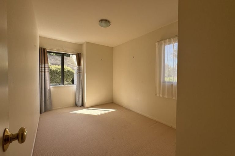 Photo of property in 4/26 Roanoke Way, Albany, Auckland, 0632