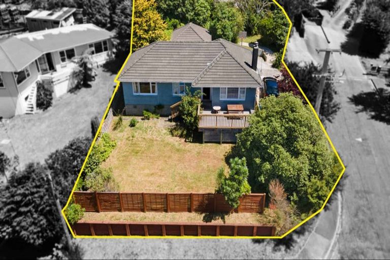 Photo of property in 59 Lees Grove, Wainuiomata, Lower Hutt, 5014