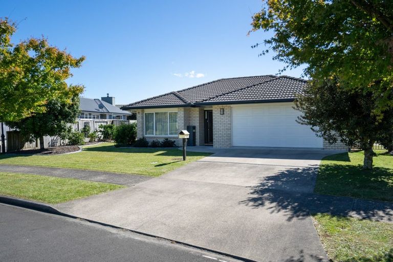 Photo of property in 16 Honiss Place, Cambridge, 3434