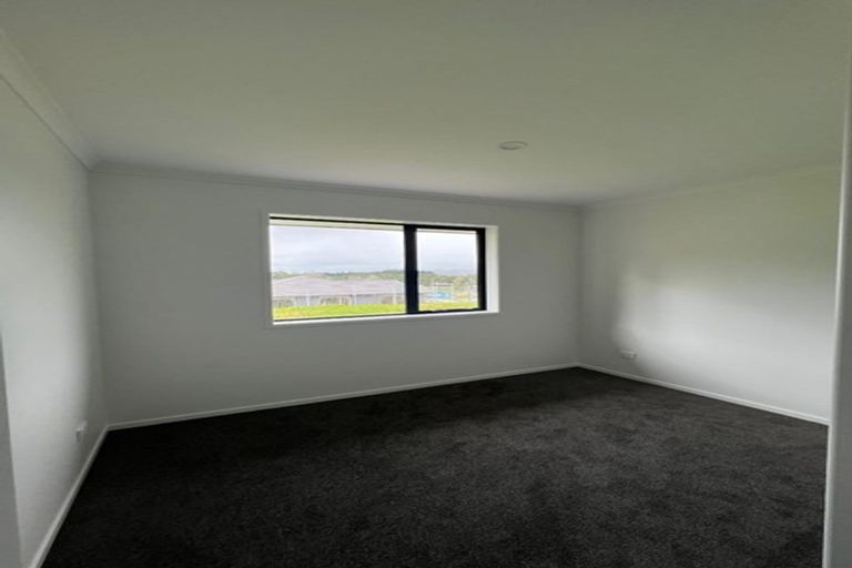 Photo of property in 5 Royal St Annes Drive, Te Kamo, Whangarei, 0112