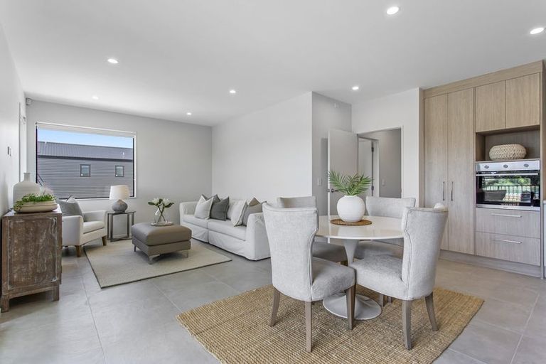 Photo of property in 66 Katikati Drive, Manurewa, 2102