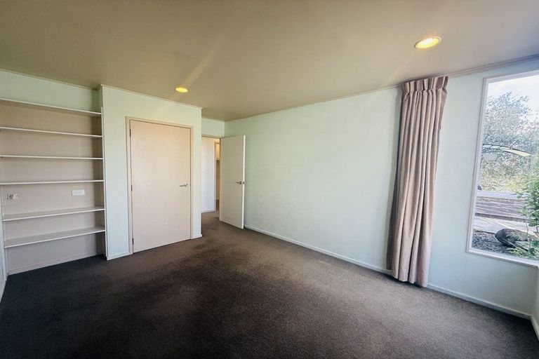 Photo of property in 17 Pounamu Avenue, Greenhithe, Auckland, 0632