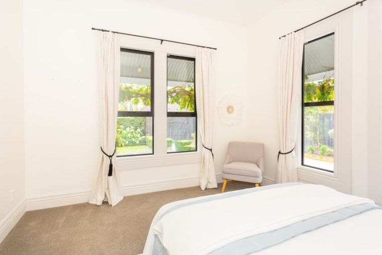 Photo of property in 6 Neville Street, Spreydon, Christchurch, 8024