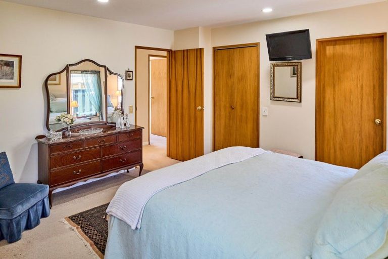 Photo of property in 70 Hautana Street, Woburn, Lower Hutt, 5010