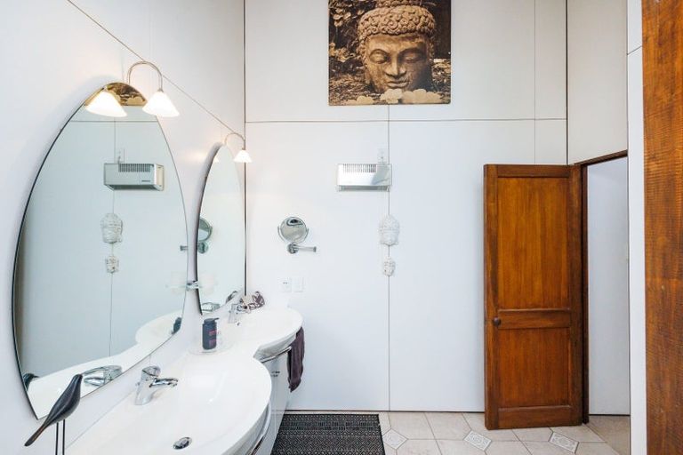 Photo of property in 39 Wanganui Road, Marton, 4710