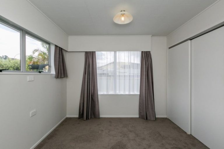 Photo of property in 46 Anderson Road, Taradale, Napier, 4112