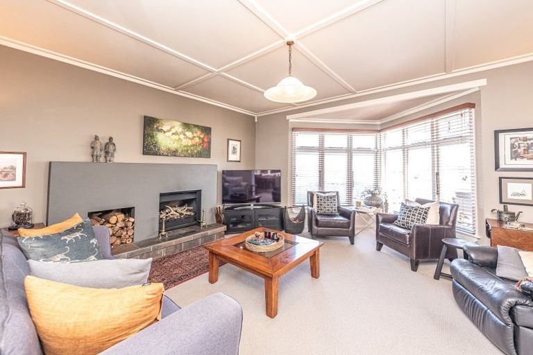 Photo of property in 38 Hipango Terrace, Durie Hill, Whanganui, 4500