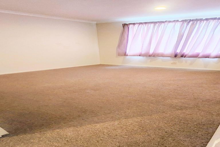 Photo of property in 36 Pateke Drive, Takanini, 2112