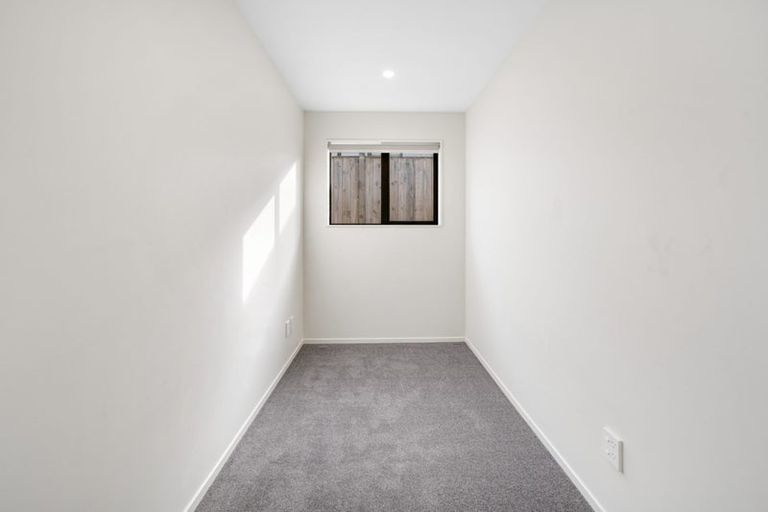 Photo of property in 4b Enchantment Lane, Karaka, Papakura, 2113