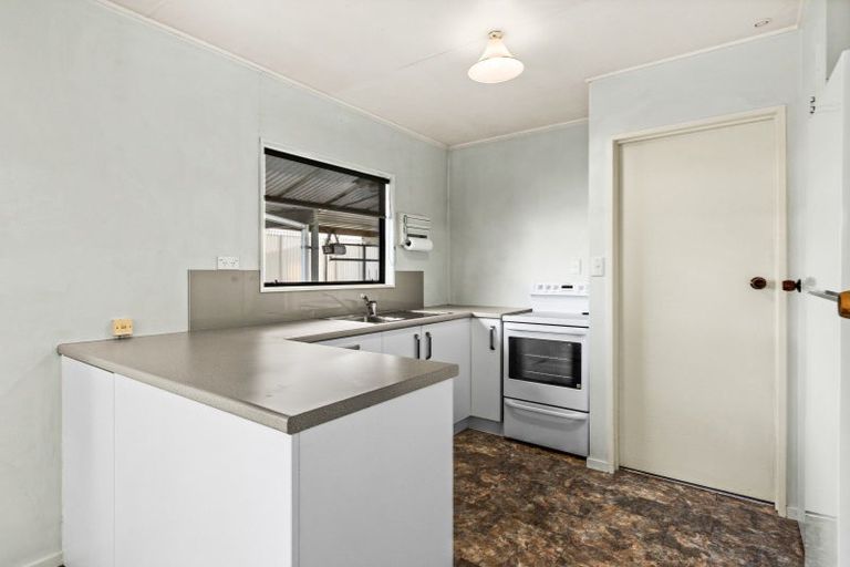 Photo of property in 42 Konini Crescent, Pirimai, Napier, 4112