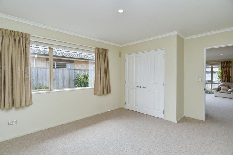 Photo of property in 3 Reeves Road, Rangiora, 7400