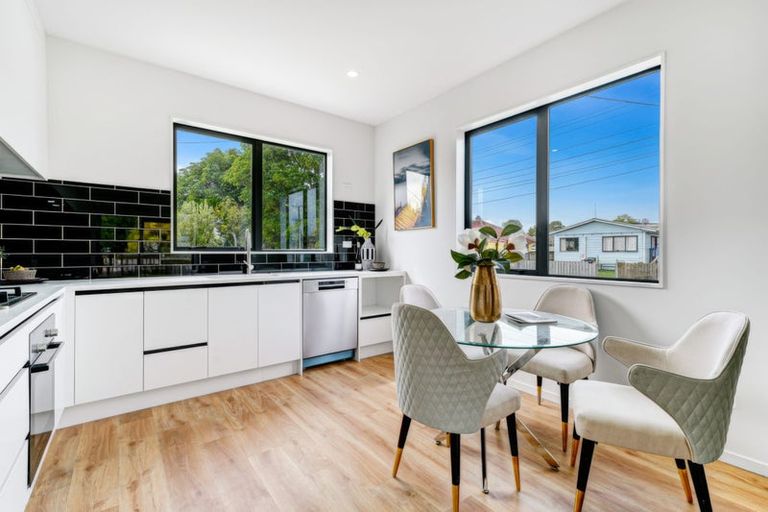 Photo of property in 29 Harrington Road, Henderson, Auckland, 0610