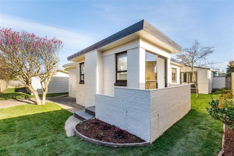 Photo of property in 2/26a Claude Avenue, Papatoetoe, Auckland, 2025