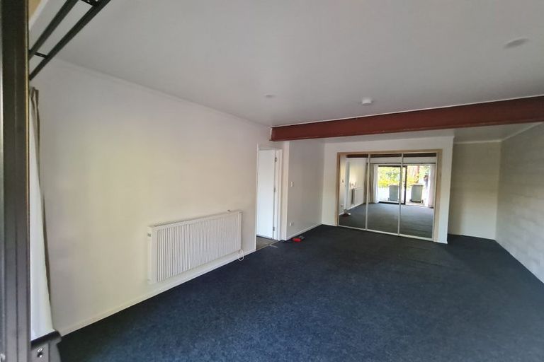 Photo of property in 8b Wharepaina Crescent, Springfield, Rotorua, 3015