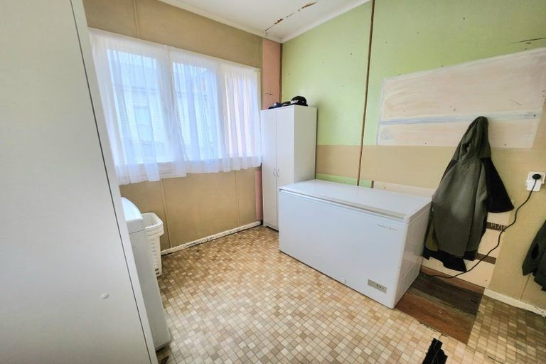 Photo of property in 19 Avon Street, South Hill, Oamaru, 9400