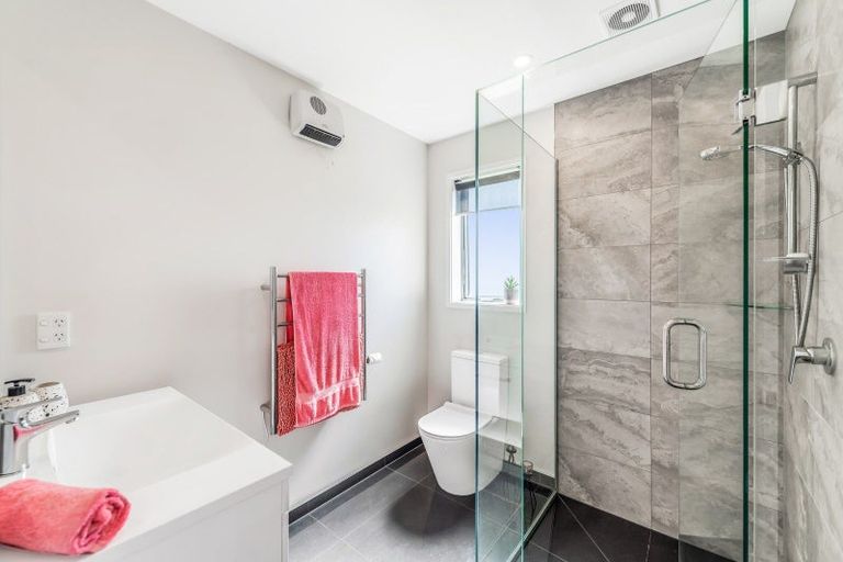 Photo of property in 1 Longcot Drive, Rolleston, 7615