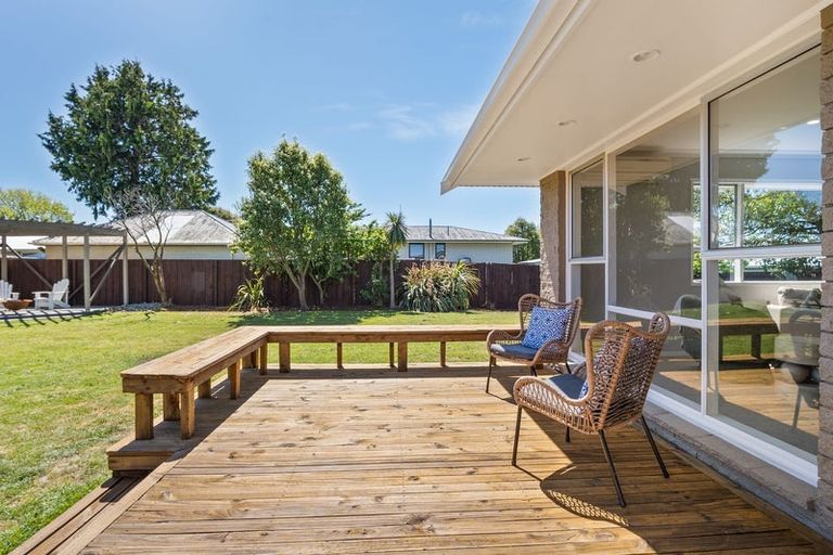 Photo of property in 447b Mairehau Road, Parklands, Christchurch, 8083