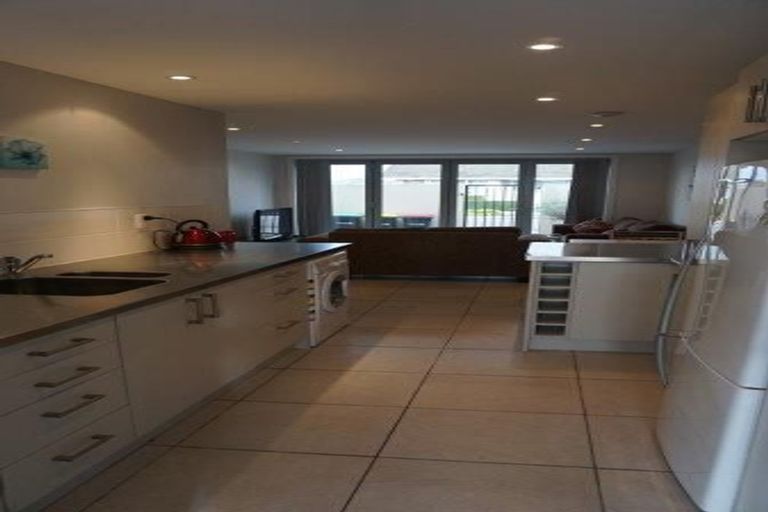 Photo of property in 4/23 Clare Road, St Albans, Christchurch, 8014