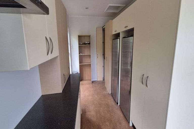 Photo of property in 52 Monaghan Avenue, Karori, Wellington, 6012