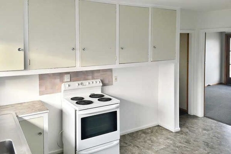 Photo of property in 2/11 Maxwell Street, Riccarton, Christchurch, 8041