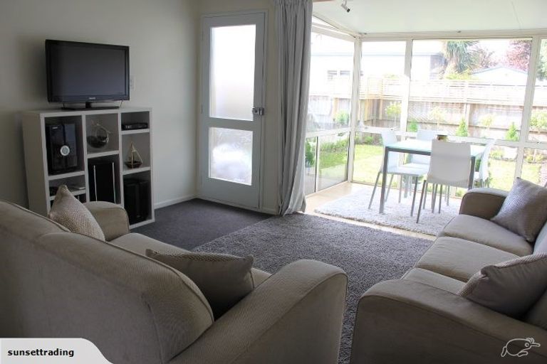 Photo of property in 3/10 Courtenay Street, St Albans, Christchurch, 8014
