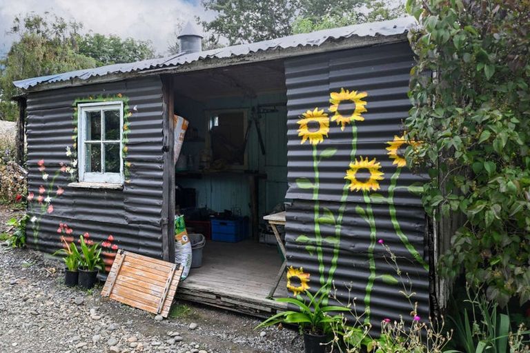 Photo of property in 28 Ward Road, Cheviot, 7310