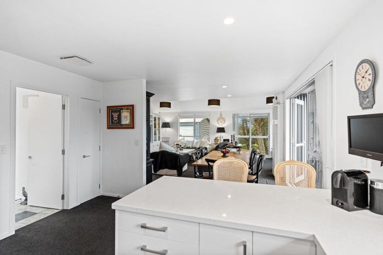 Photo of property in 208 Park Avenue, Waitarere Beach, Levin, 5510