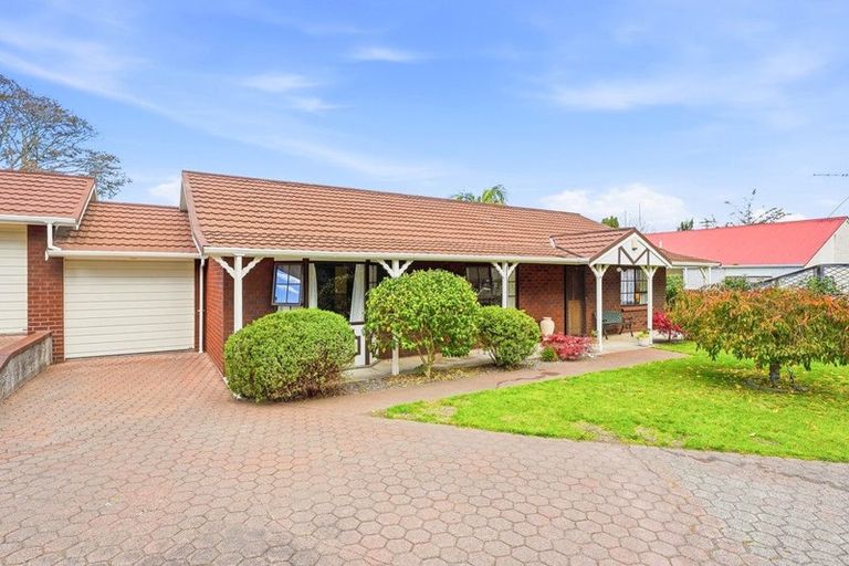 Photo of property in 12a Kent Road, Saint Johns Hill, Whanganui, 4501