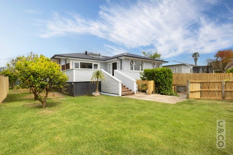 Photo of property in 38 Queen Street, Riverhead, 0820